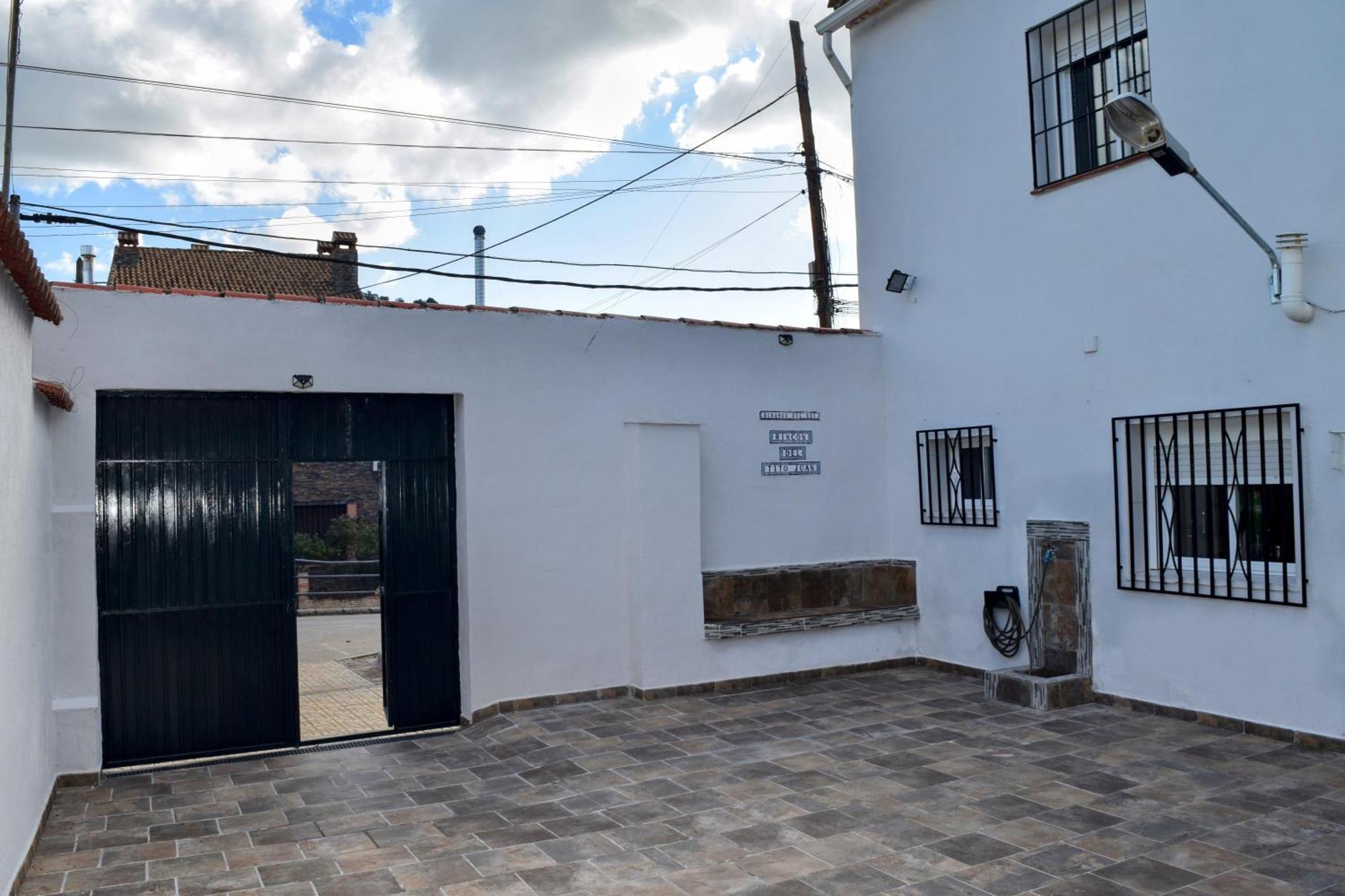 Villamaria, Alma De Despenaperros Miranda del Rey Exterior foto